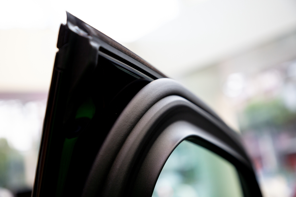 Door Glass Maple Ridge, BC | Streamline Auto Glass